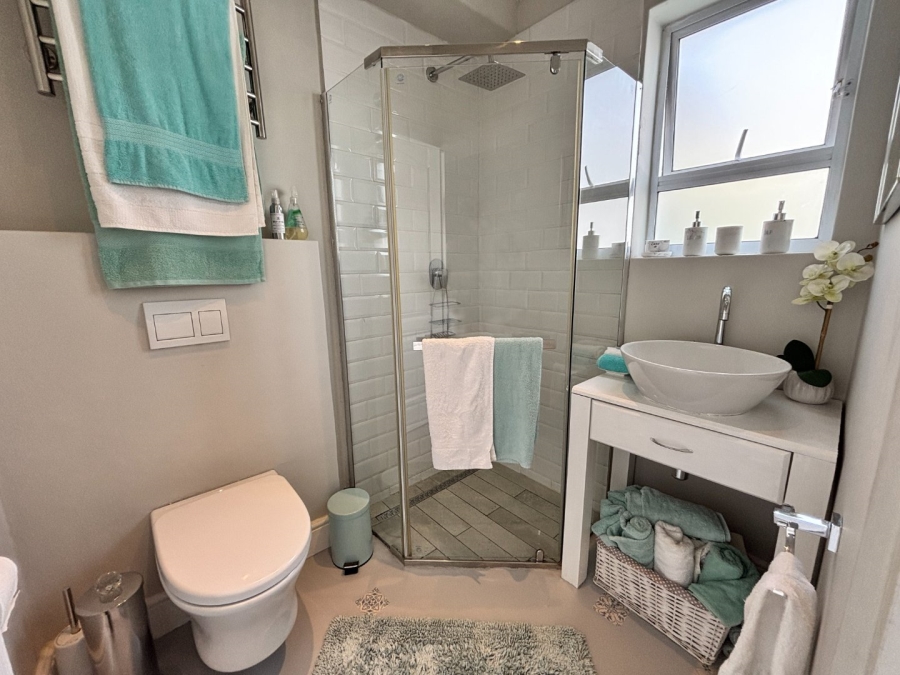4 Bedroom Property for Sale in Gordons Bay Village Western Cape